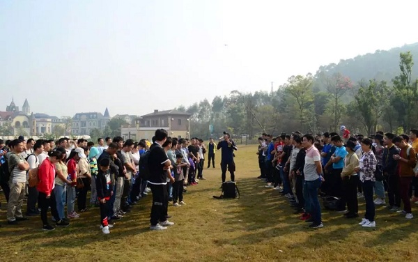 深圳拓展训练:怎么选择合适的拓展机构 深圳拓展训练:怎么选择合适的拓展机构